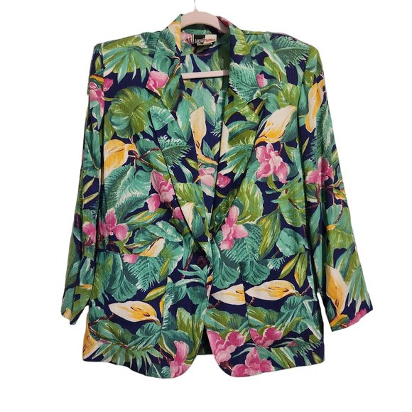 Lucia Petites Jackets & Blazers - Beautiful Lucia Petites Floral Singe Button Jacket Size 6